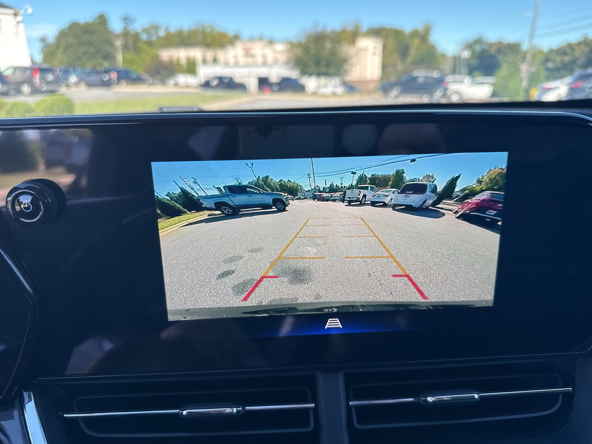 New 2026 Chevrolet Trax ACTIV FWD image 12