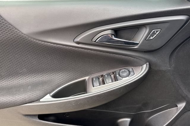 Used 2023 Chevrolet Malibu LT FWD image 13