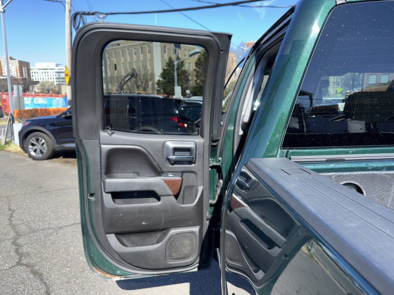 Used 2015 GMC Sierra 1500 SLE w/ SLE Value Package image 13