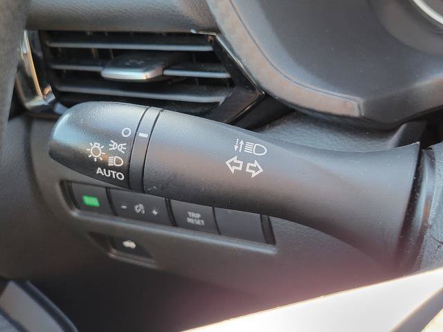 Used 2024 Nissan Sentra SV FWD image 15