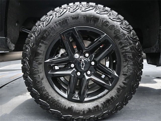 Used 2025 Chevrolet Silverado 1500 Custom Trail Boss image 40
