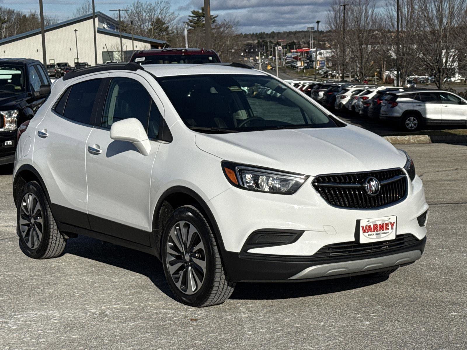 Used 2022 Buick Encore Preferred w/ Safety Package image 3