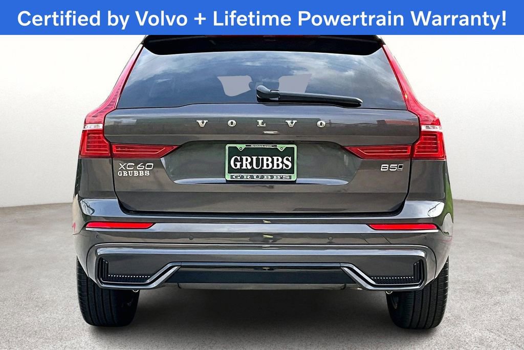 Used 2025 Volvo XC60 B5 Core image 7