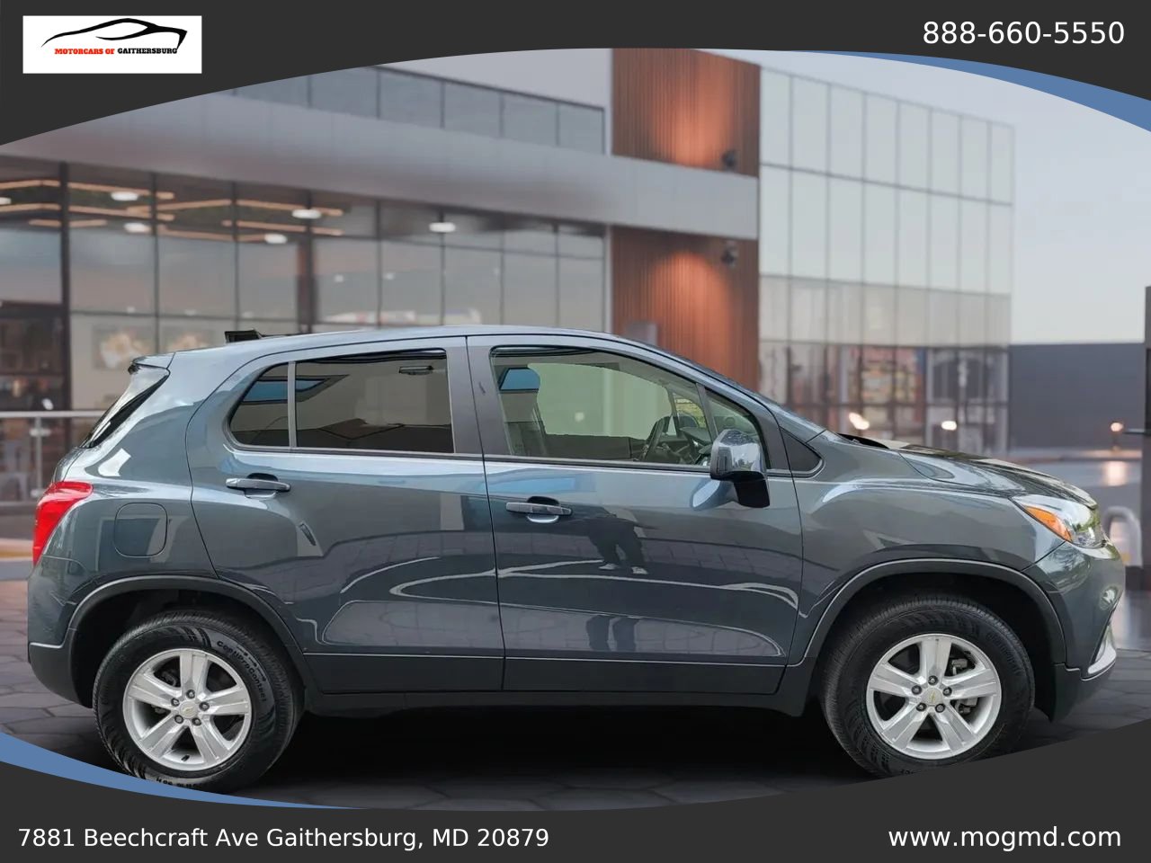 Used 2021 Chevrolet Trax LS w/ Tint and Cruise Package AWD/4WD image 7