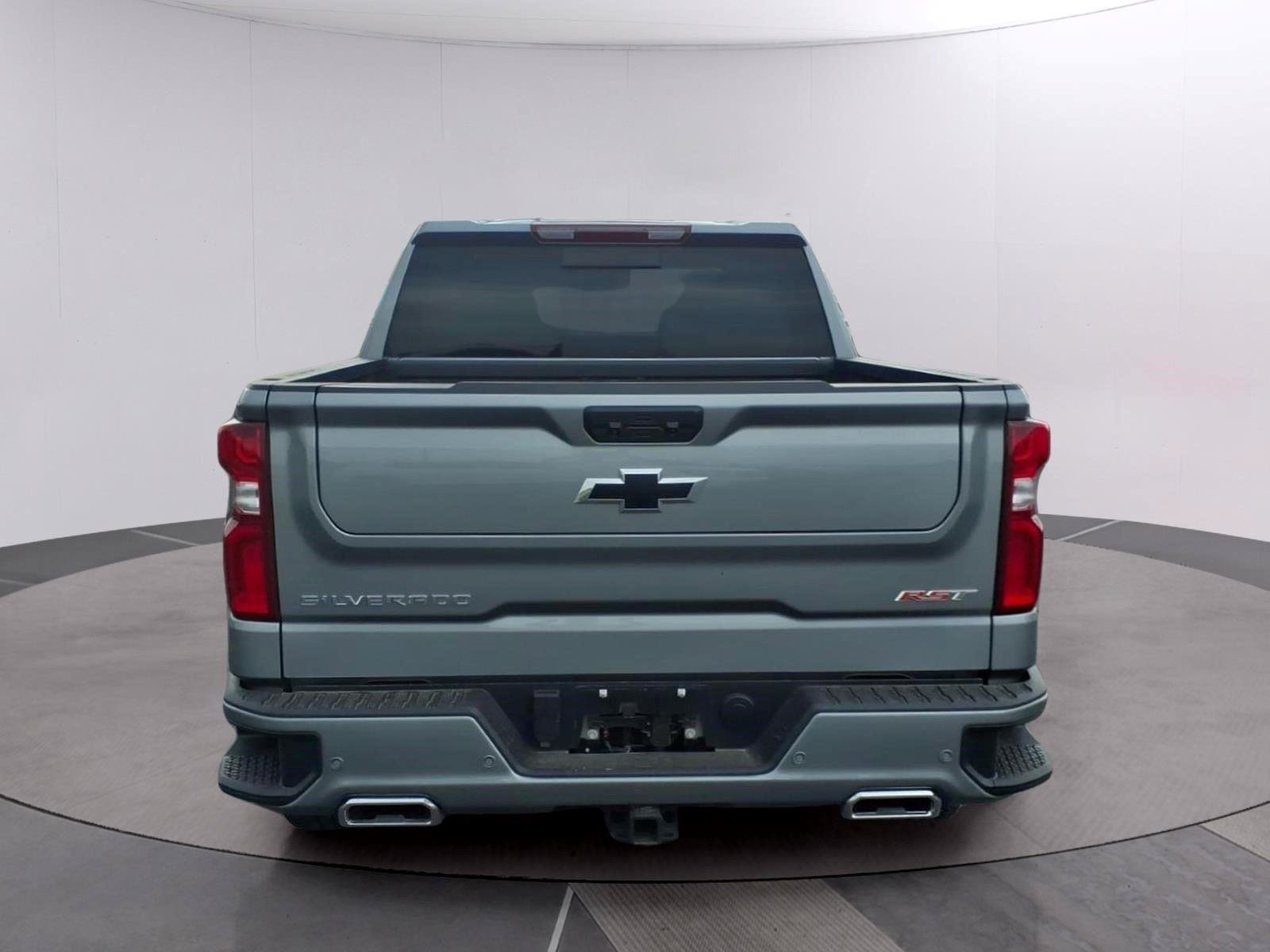 Used 2026 Chevrolet Silverado 1500 RST w/ RST All Star Premium Package AWD/4WD image 4