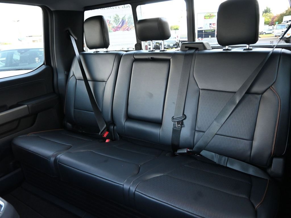 New 2025 Ford F350 Lariat w/ Lariat Ultimate Package image 34