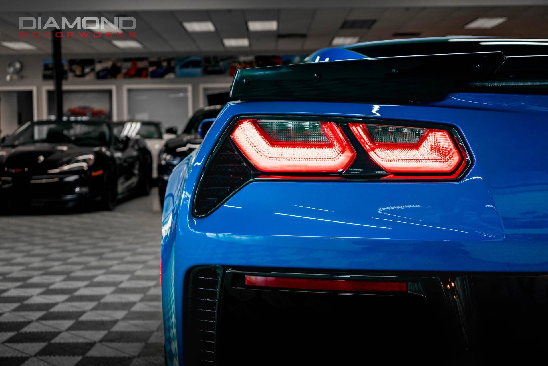 Used 2019 Chevrolet Corvette Grand Sport w/ Carbon Flash Badge Package image 25