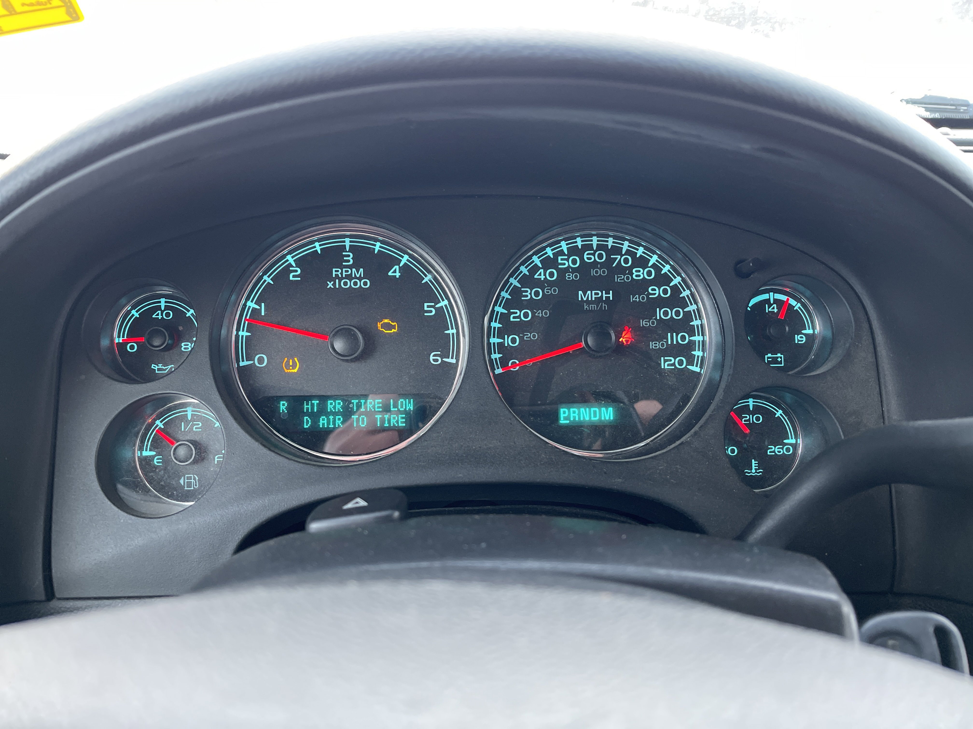 Used 2011 GMC Yukon SLT image 16