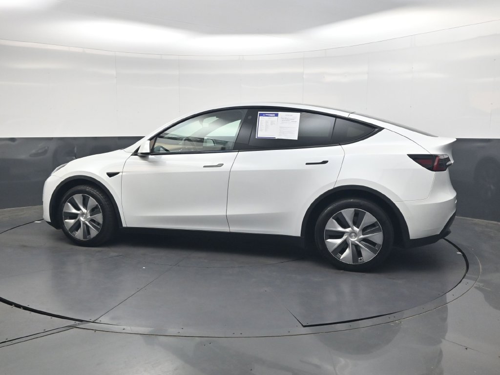 Used 2022 Tesla Model Y Long Range AWD/4WD image 7