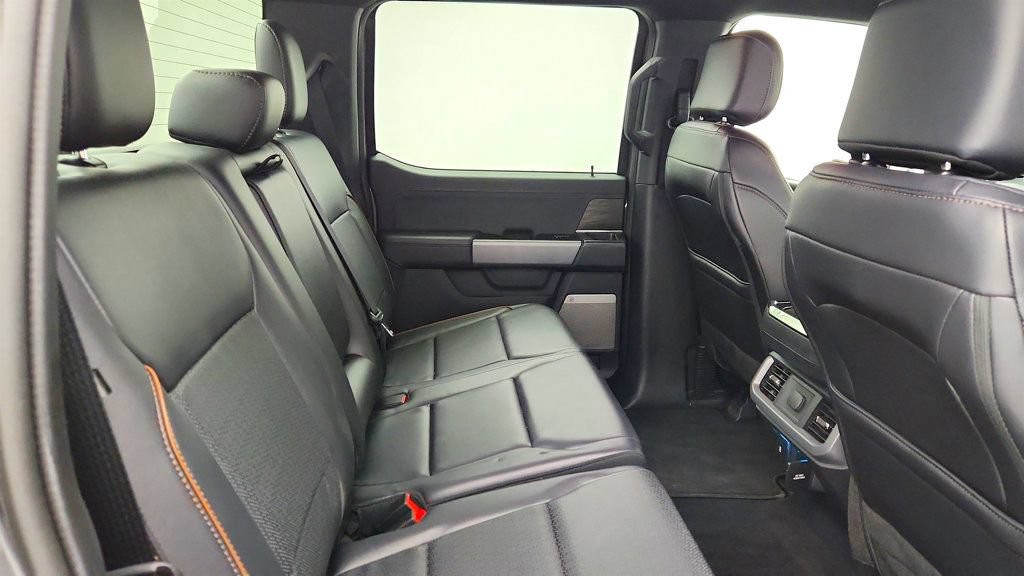 Used 2025 Ford F150 Lariat AWD/4WD image 23