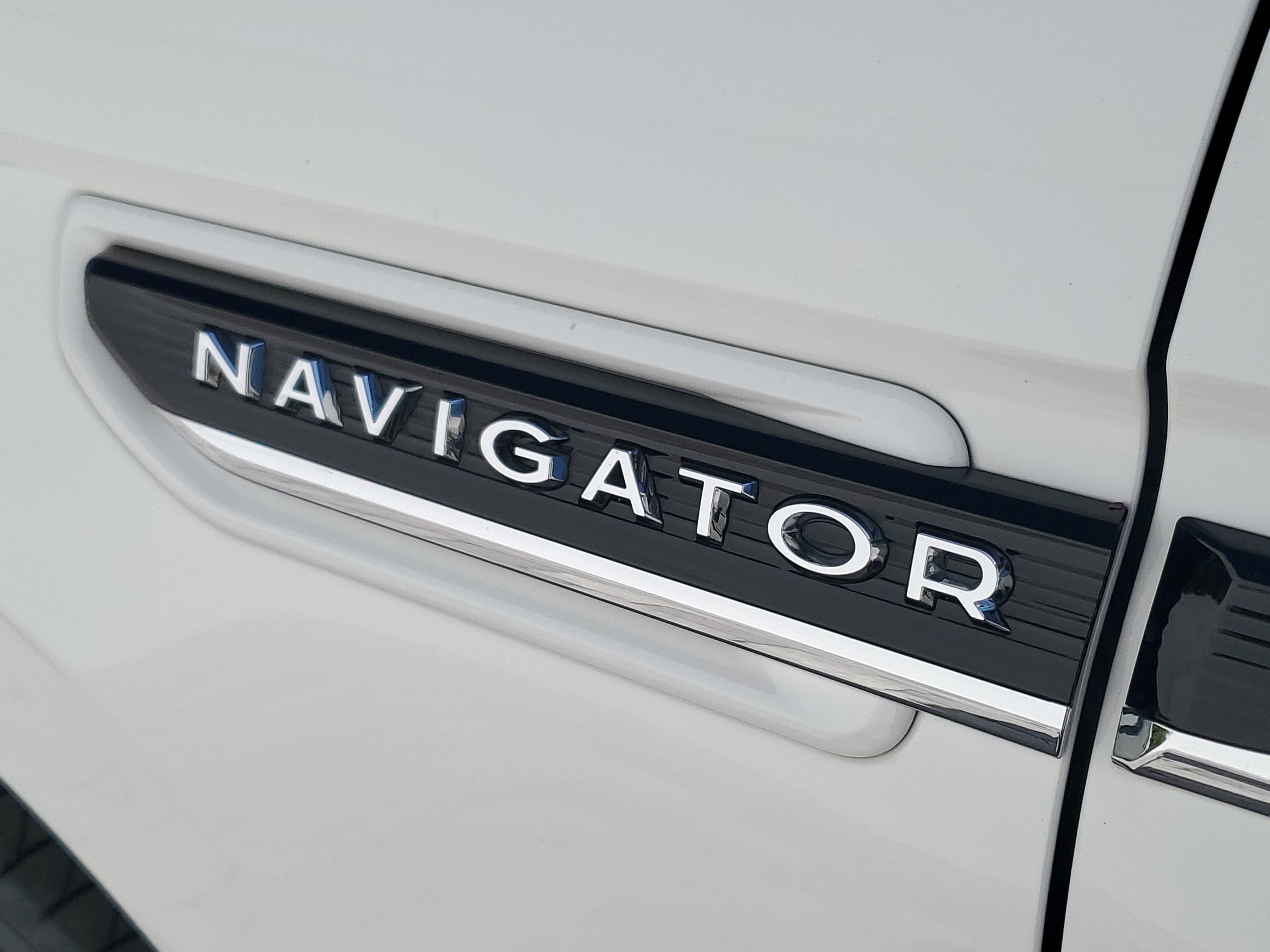Used 2023 Lincoln Navigator Black Label image 8