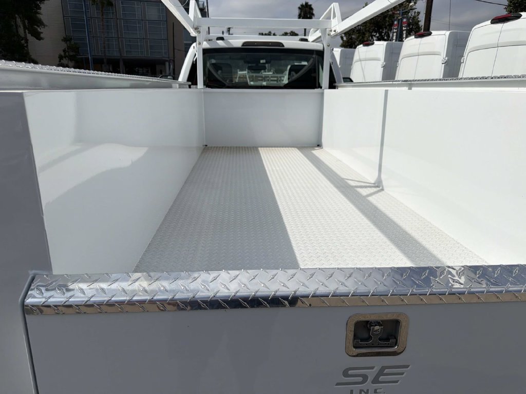 New 2026 Ford F450 XL w/ XL Chrome Package RWD image 6