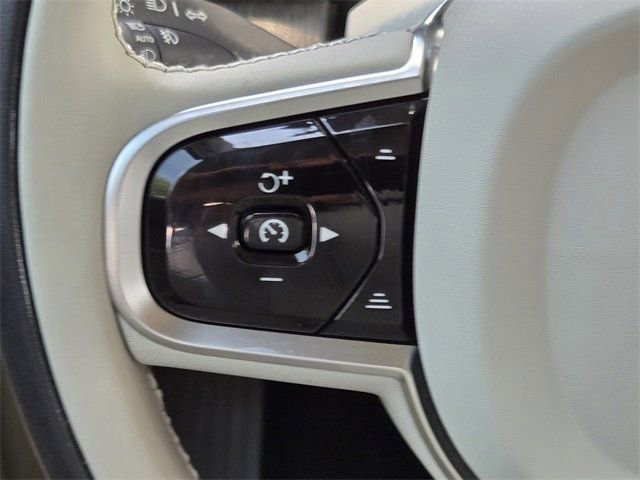 New 2025 Volvo XC90 T8 Plus w/ Protection Package Premier image 36