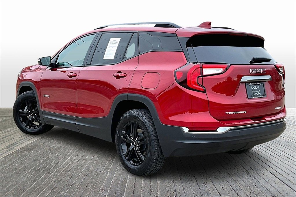 Used 2024 GMC Terrain AT4 w/ Infotainment Package II image 12