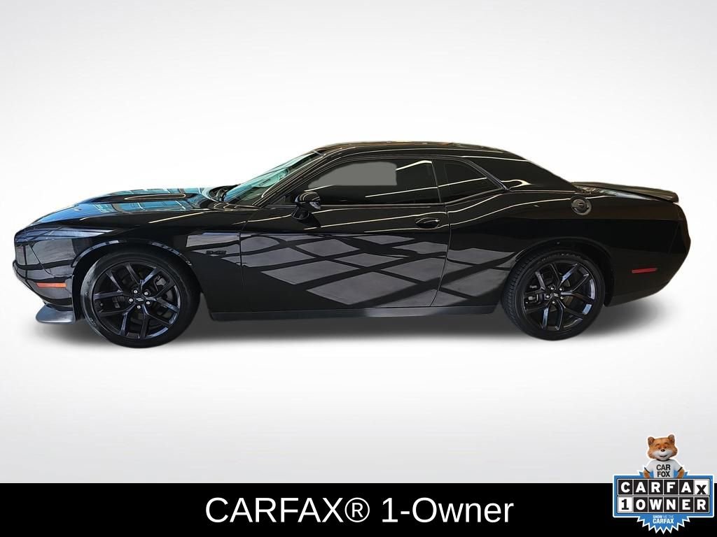 Used 2023 Dodge Challenger R/T w/ Blacktop Package image 2