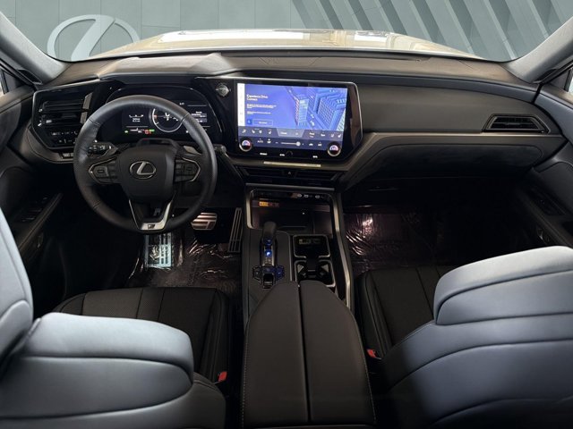 Certified 2026 Lexus TX 500h AWD w/ Technology Package image 13