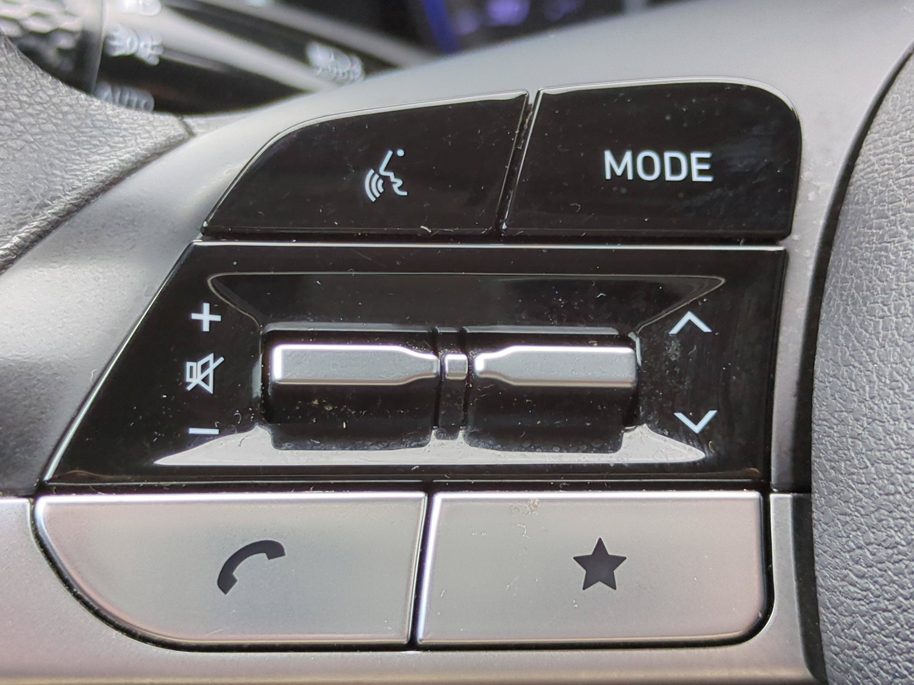Certified 2024 Hyundai Tucson SE FWD image 19