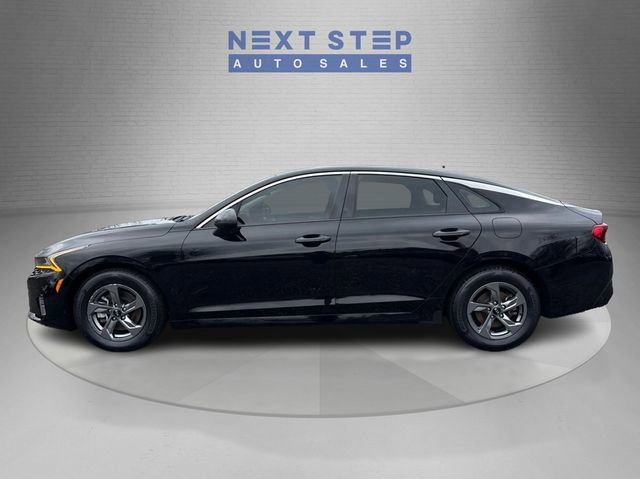 Used 2021 Kia K5 LXS image 4