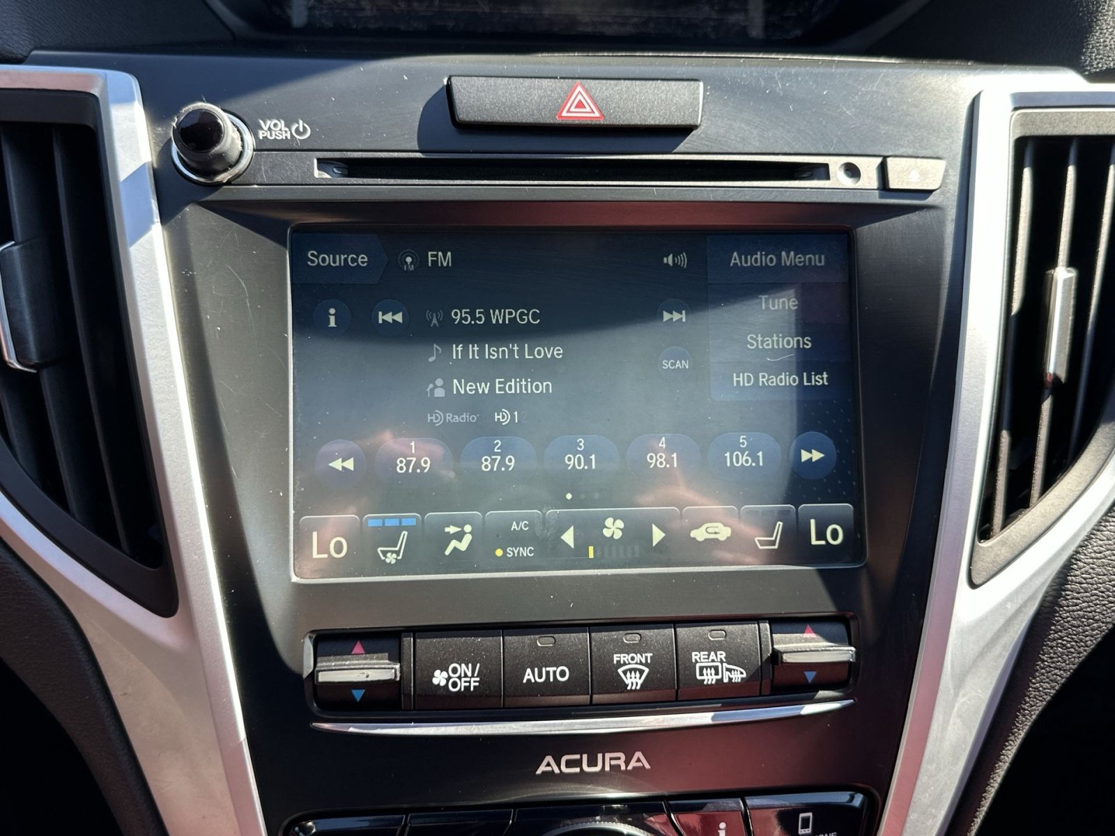 Used 2020 Acura TLX w/ Technology & A-SPEC Package FWD image 18
