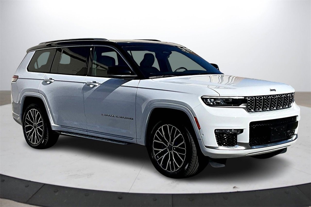 Certified 2023 Jeep Grand Cherokee L Summit image 2