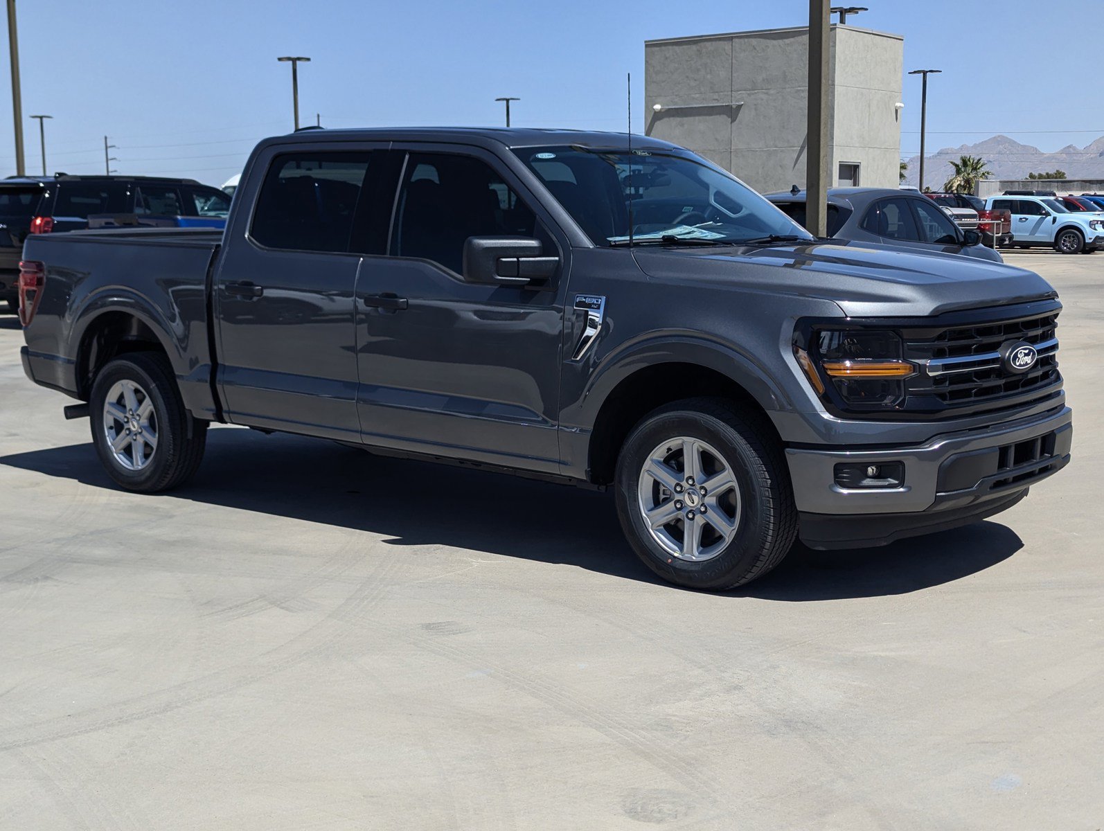 New 2026 Ford F150 XLT w/ Equipment Group 301A Standard