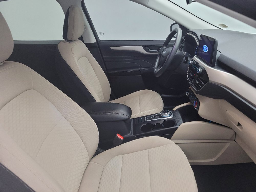 Used 2022 Ford Escape SE image 21
