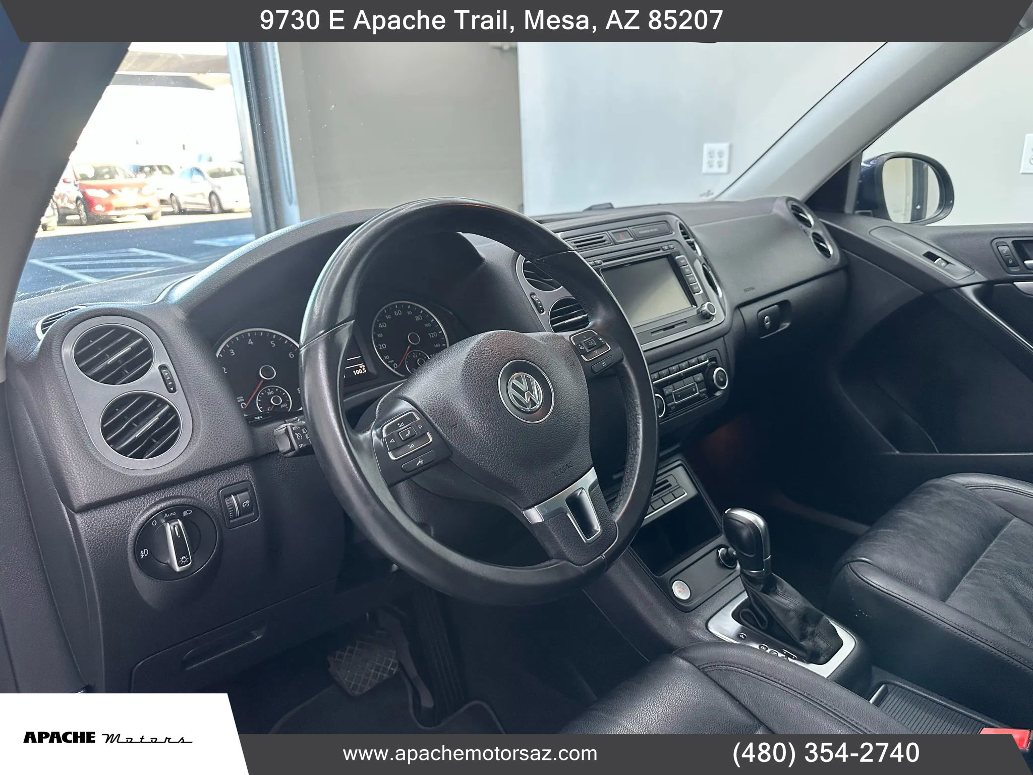 Used 2012 Volkswagen Tiguan SEL image 17