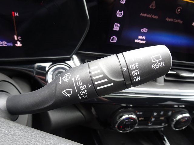 Certified 2024 Chevrolet Trax RS w/ Sunroof Package image 23