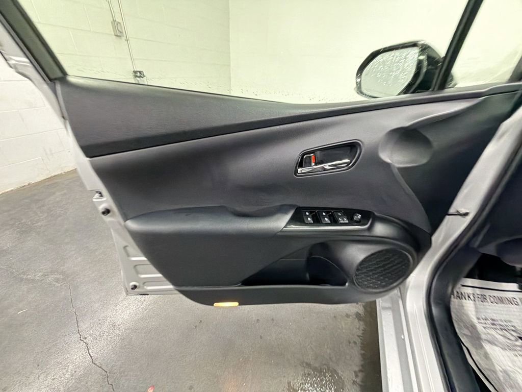 Used 2018 Toyota Prius Two w/ Prius Two Safety Plus Package FWD image 21