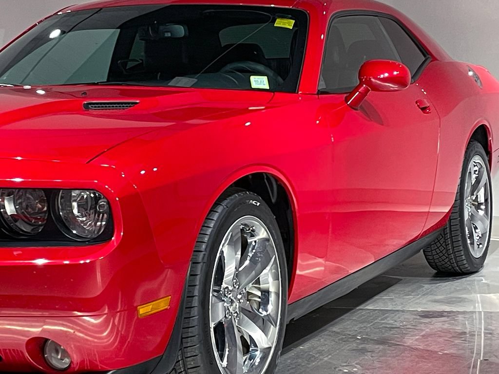 Used 2012 Dodge Challenger SXT Plus RWD image 15