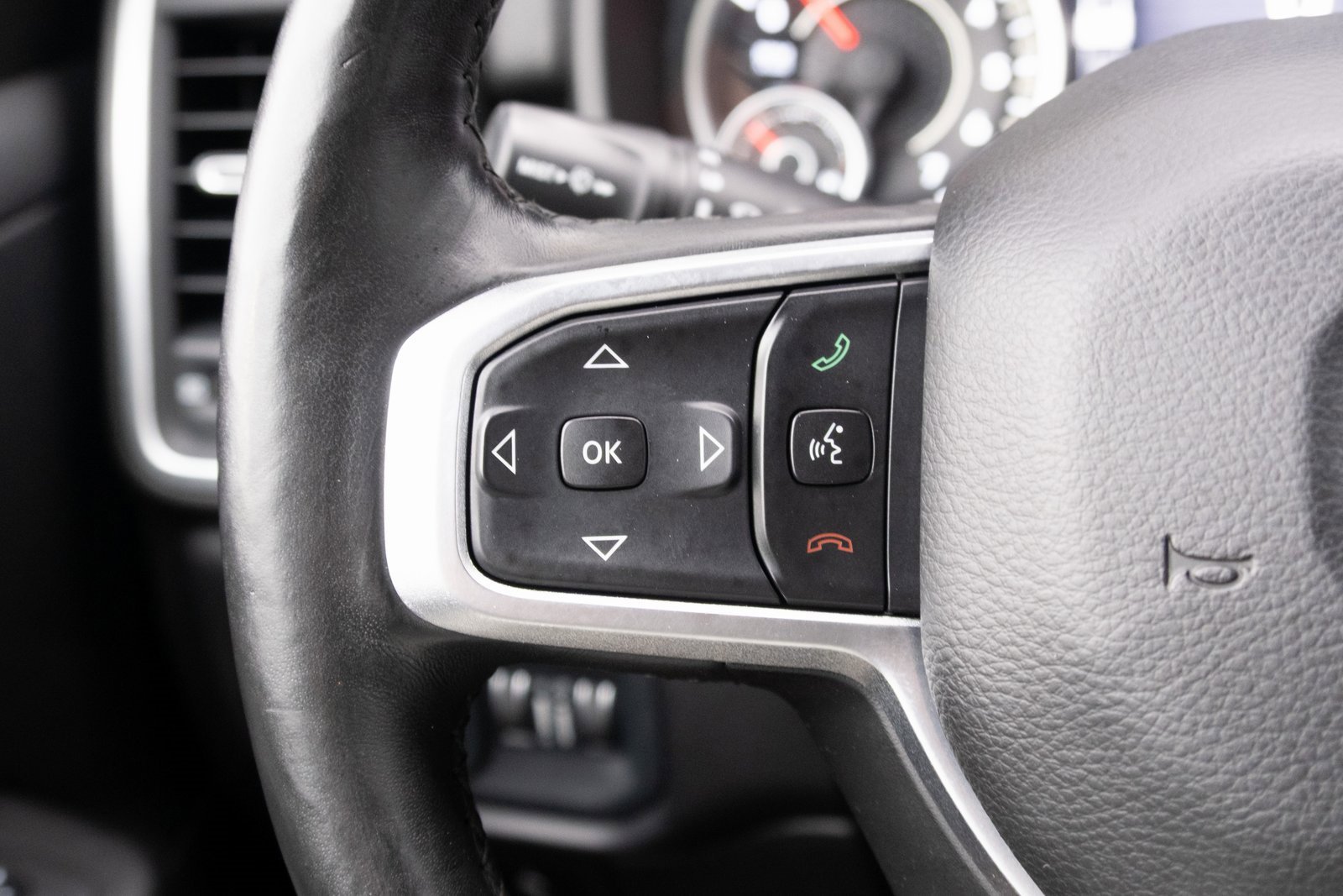 Used 2019 RAM 1500 Big Horn image 9