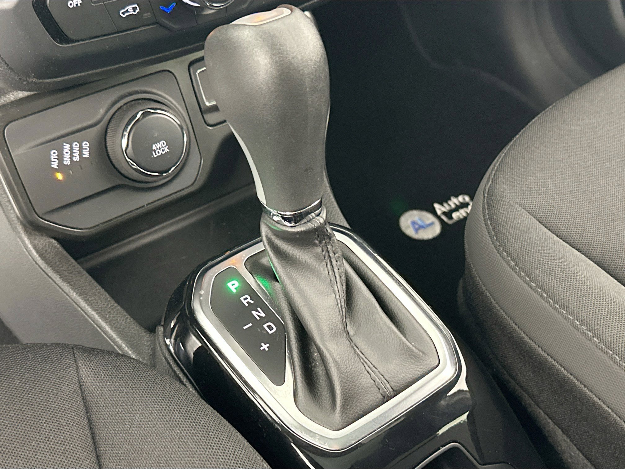 Used 2022 Jeep Renegade Altitude w/ Sun/Sound Group image 17