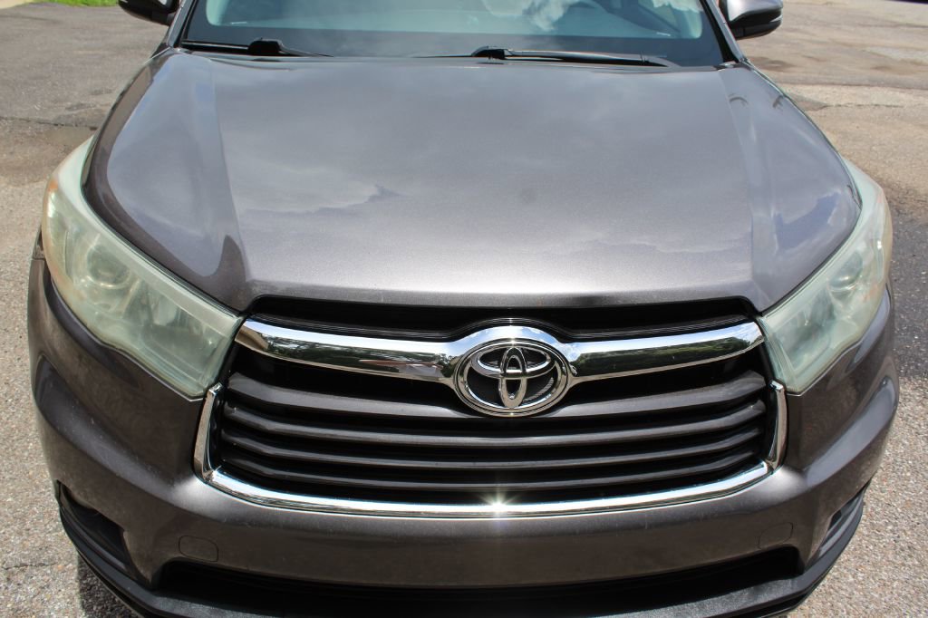 Used 2015 Toyota Highlander XLE image 8