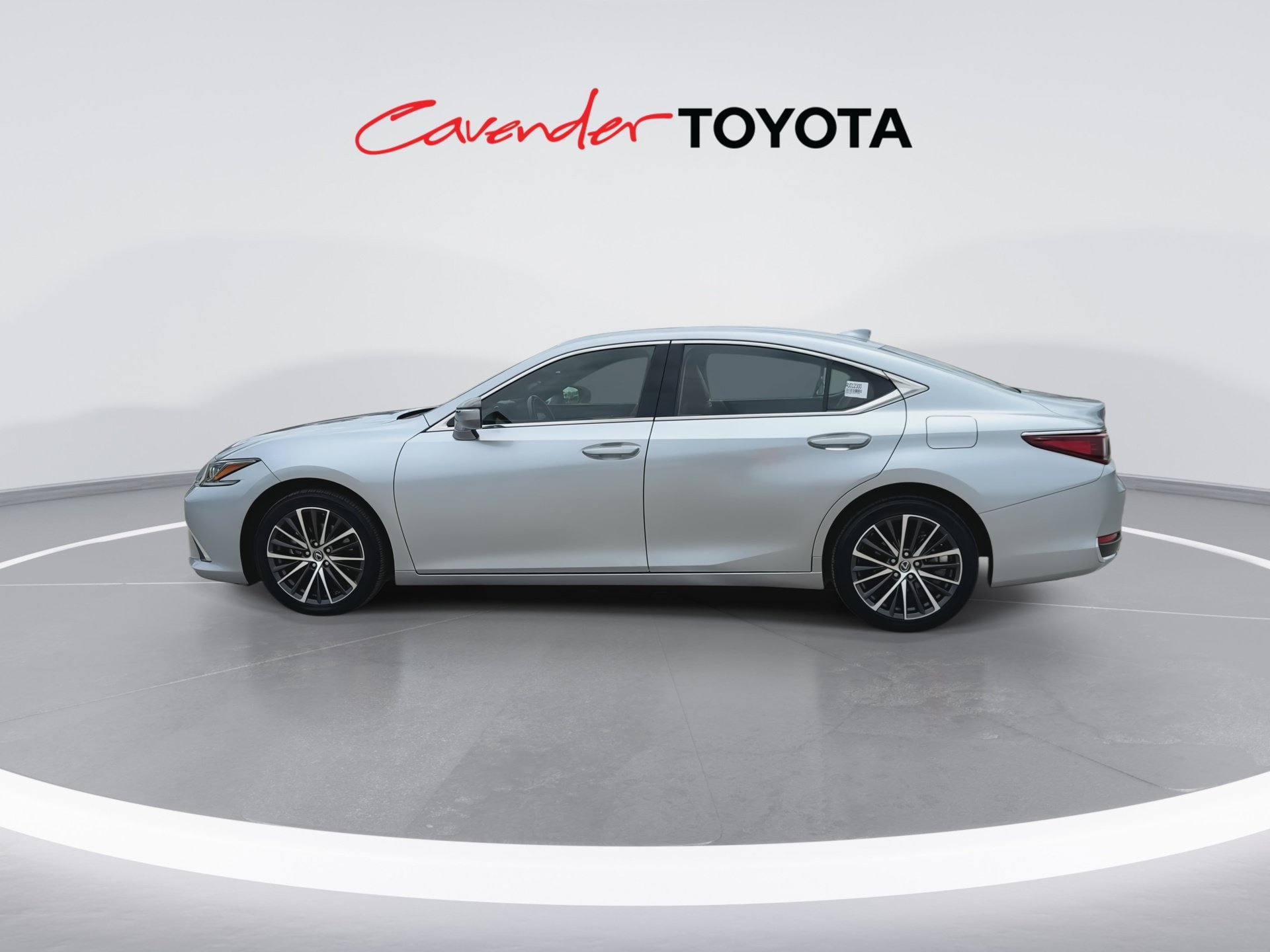 Used 2024 Lexus ES 250 w/ Premium Package AWD/4WD image 5