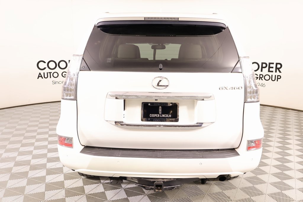 Used 2017 Lexus GX 460 image 25