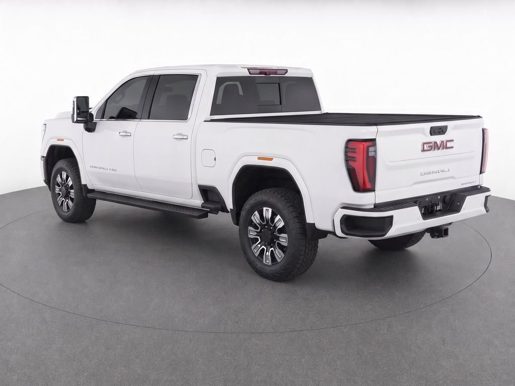 Used 2024 GMC Sierra 3500 Denali w/ Denali Reserve Package AWD/4WD image 3