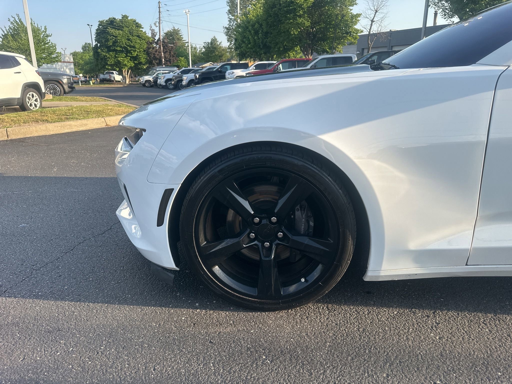 Used 2017 Chevrolet Camaro LT w/ Technology Package RWD image 10