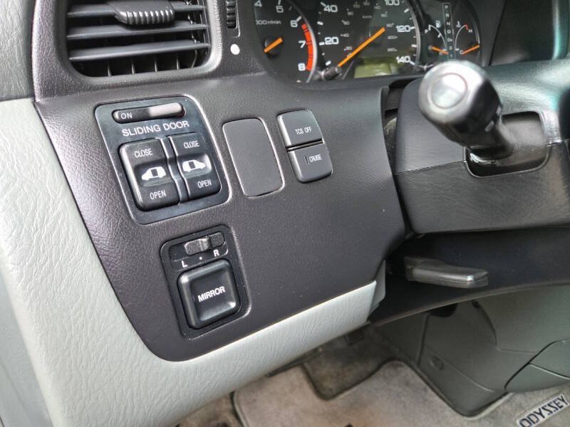 Used 2004 Honda Odyssey EX image 23