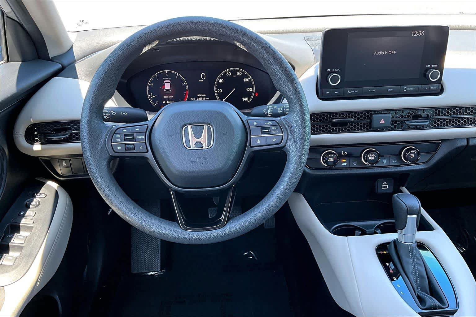 Used 2023 Honda HR-V LX image 5