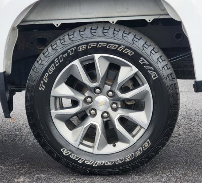 Used 2021 Chevrolet Silverado 1500 LT image 4