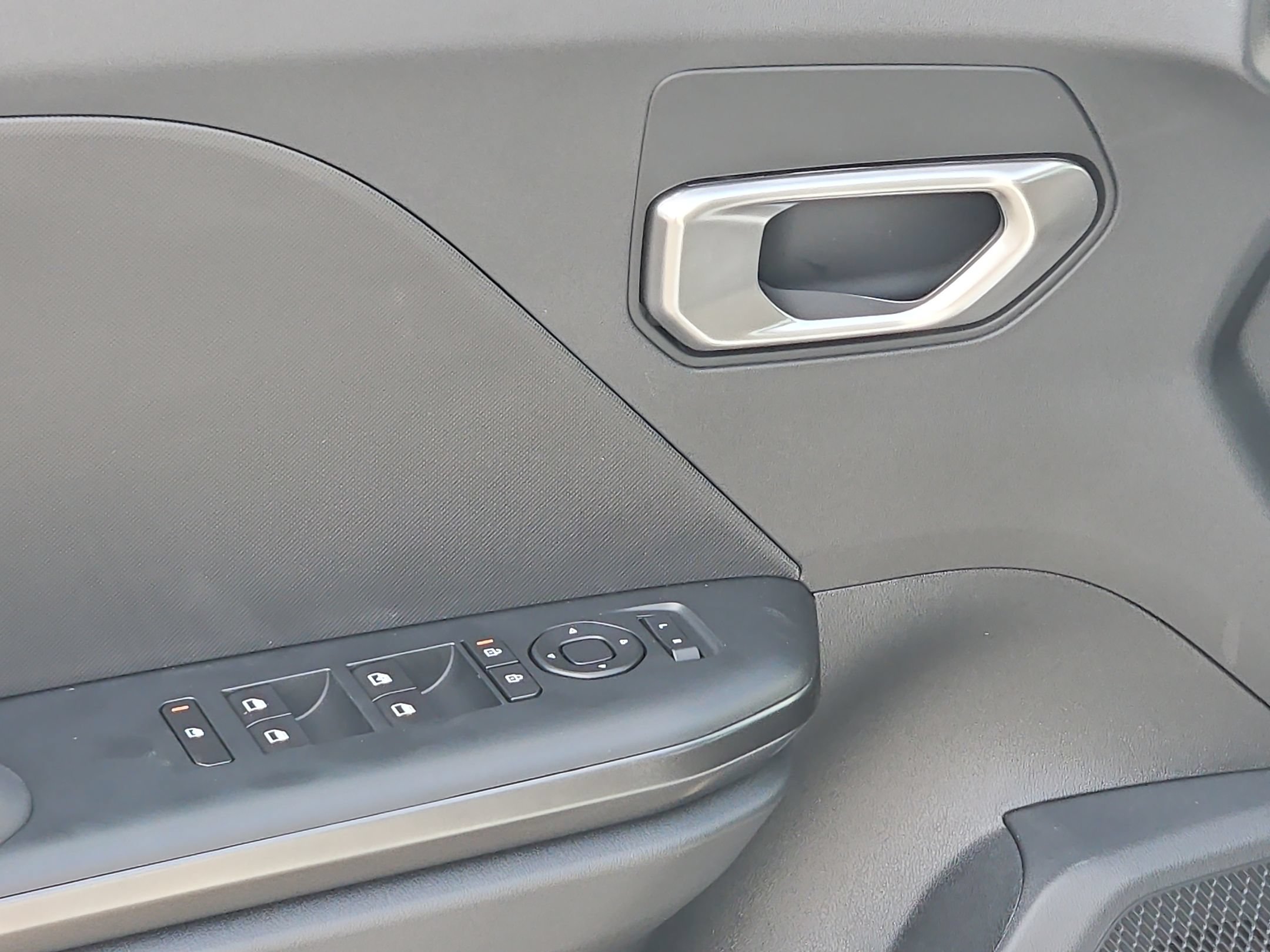 New 2026 Kia K4 FWD image 13