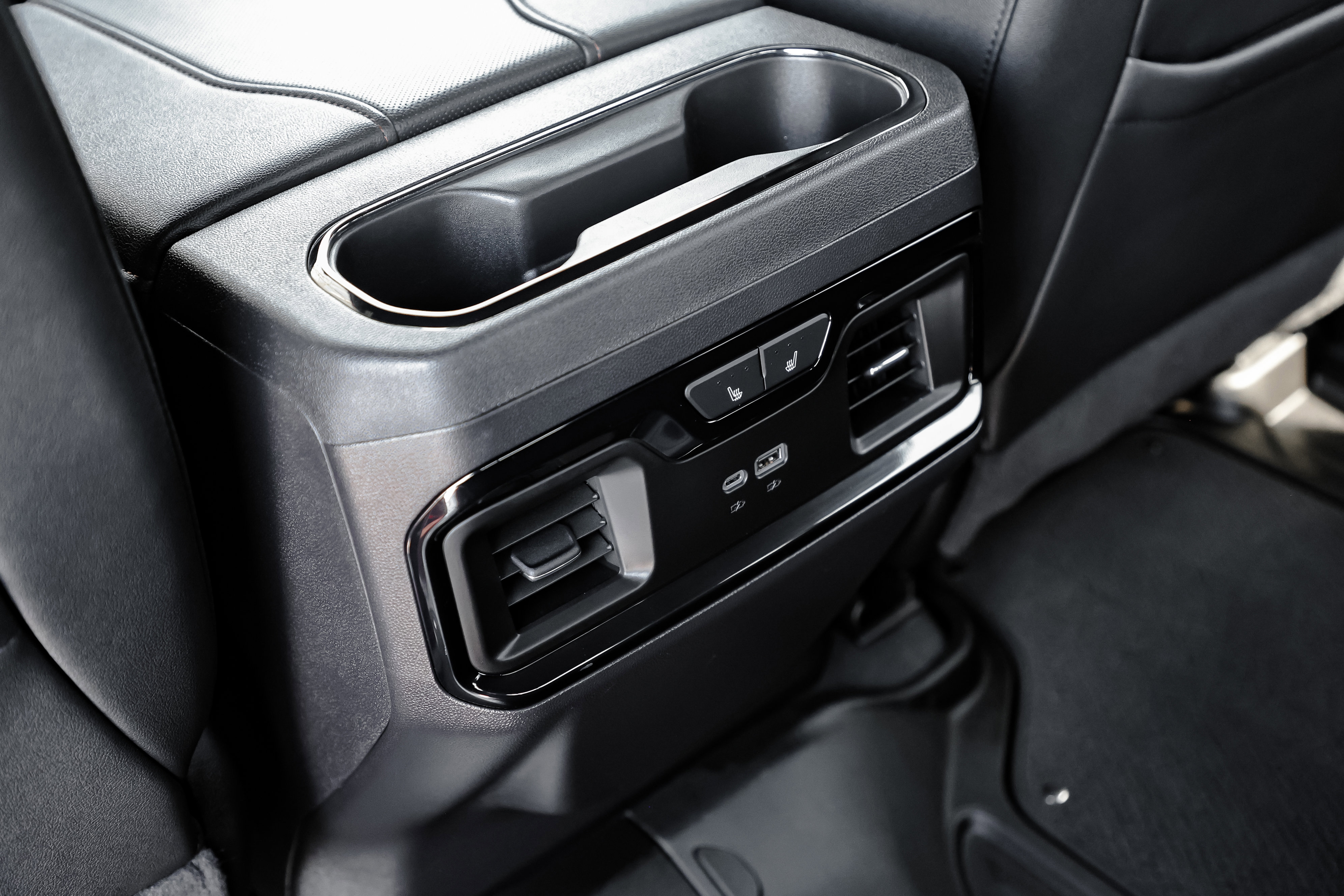 Certified 2024 GMC Sierra 1500 AT4 w/ AT4 Premium Package image 22