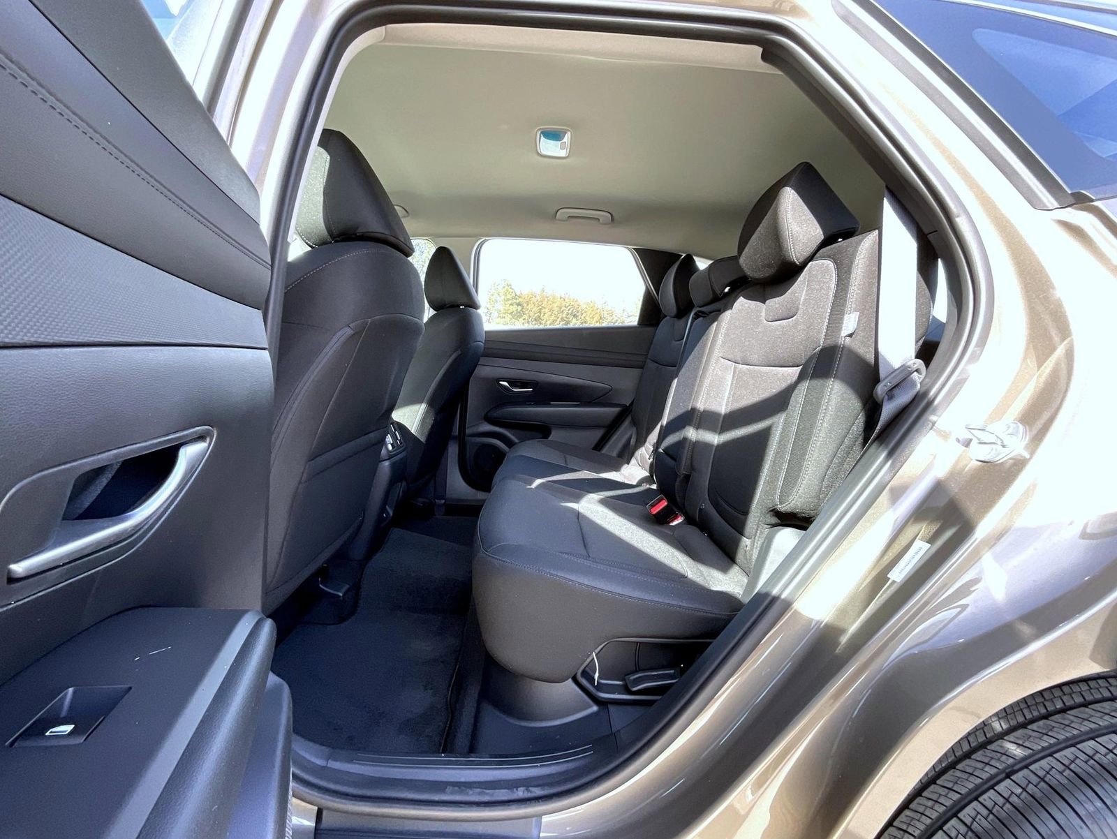 New 2026 Hyundai Tucson Blue SE AWD/4WD image 11