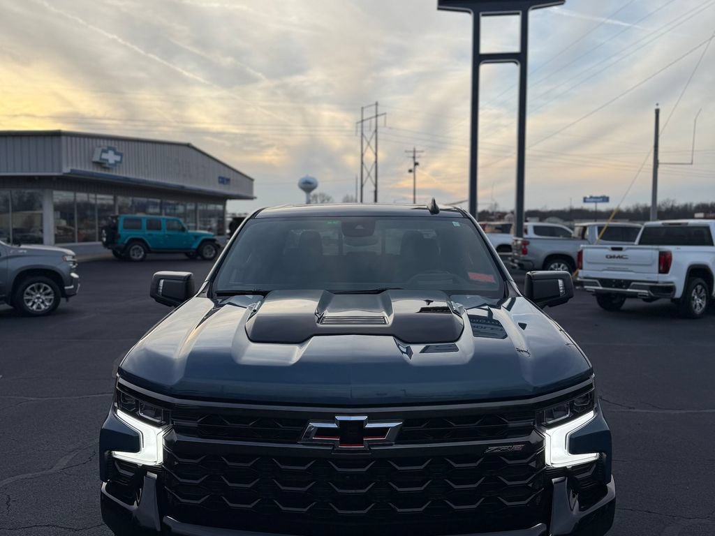 Used 2024 Chevrolet Silverado 1500 ZR2 w/ Technology Package AWD/4WD image 23