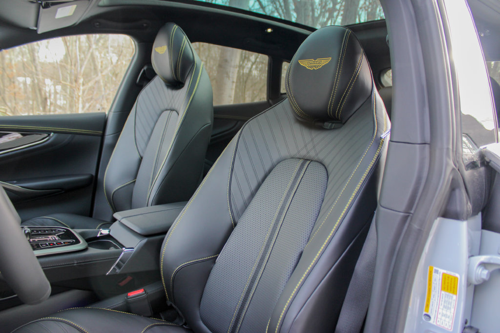 New 2026 Aston Martin DBX 707 AWD/4WD image 10