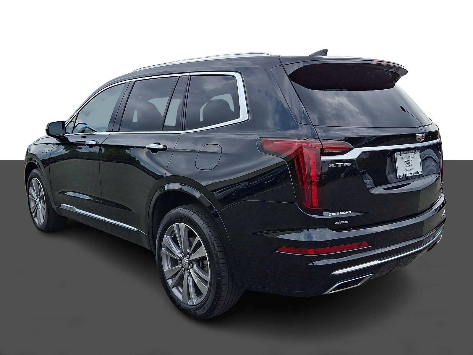 Certified 2024 Cadillac XT6 Premium Luxury w/ LPO, Floor Liner Package AWD/4WD image 4