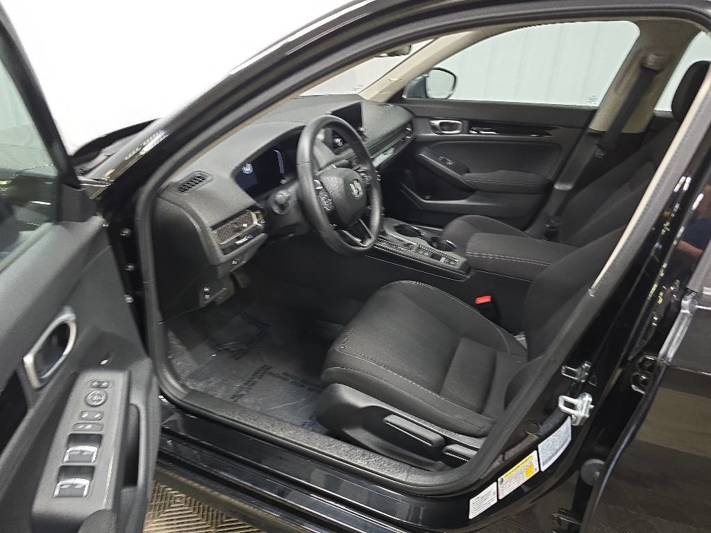 Used 2023 Honda Civic EX image 29