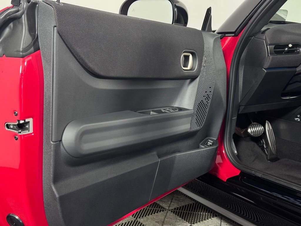 Used 2025 MINI Cooper John Cooper Works FWD image 30