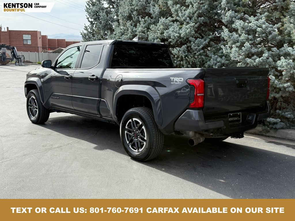 Used 2025 Toyota Tacoma TRD Sport image 6