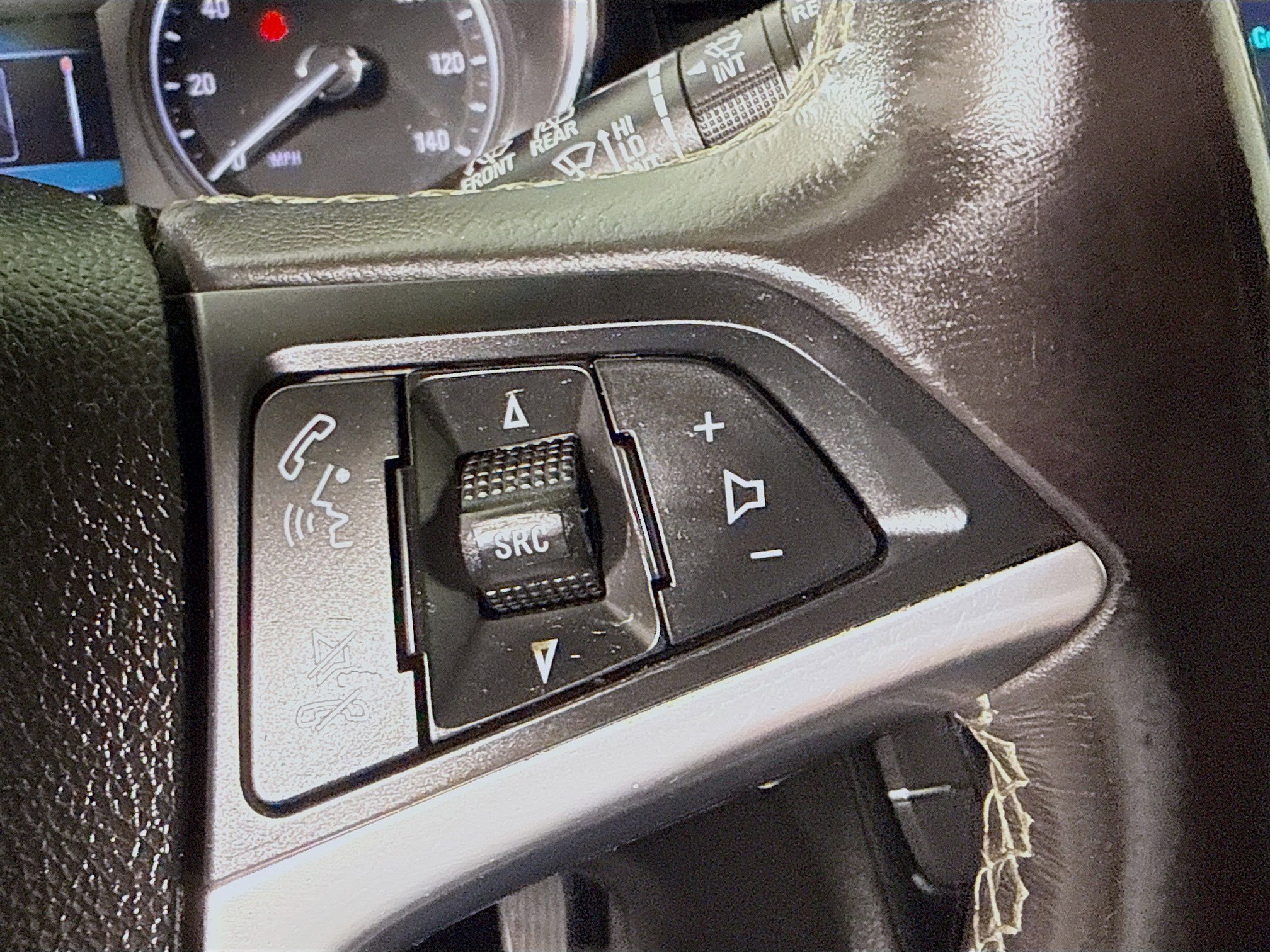 Used 2021 Buick Encore Preferred image 15